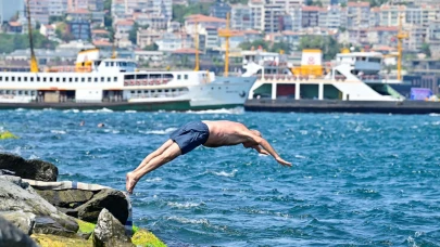 İstanbul'a aşırı sıcak uyarısı! Bu hava tahmini ürküttü: Öğle saatlerinde dışarı çıkmayın, o dereceyi görecek!