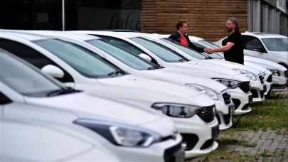 Araba almayı düşünenler dikkat! Temmuz 2025’te otomobil fiyatları neden fırladı?