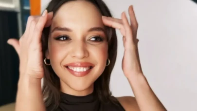 Seda Türkmen kalbini açtı! Ünlü oyuncudan aşk pozu