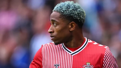 Walker-Peters transferi resmiyet kazanıyor