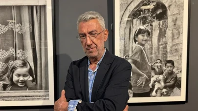 İzzet Keribar’dan zamanın tanığı fotoğraflar: “Analogdan Dijitale” sergisi açıldı