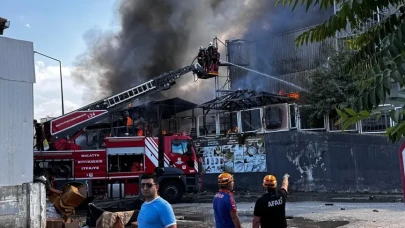 Malatya'da yoğun müdahale altında yangın: Ekipler zamanla yarışıyor