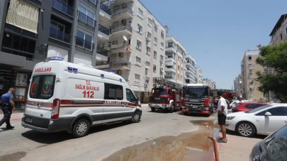Korku Dolu Anlar! Antalya’da Daire Alev Aldı: 7’si Çocuk 10 Yaralı