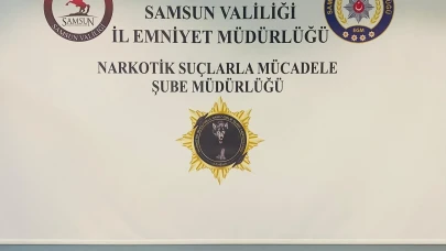 Takip edilen genç evinde cephanelik gibi hapla yakalandı