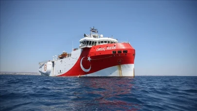 Oruç Reis Sismik Araştırma Gemisi Mavi Vatan'a döndü
