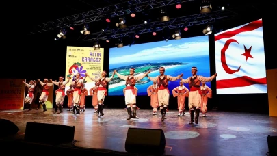 Bursa’da renkli dans buluşması: Altın Karagöz sahneye çıktı