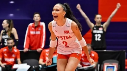 Milli Voleybolcu Simge Aköz ameliyat edilecek!