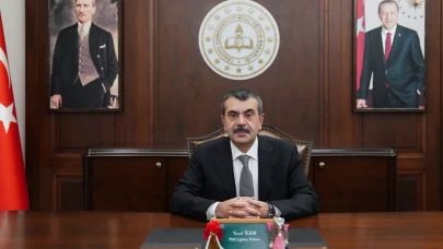 Bakan Tekin’den şehit öğretmen Necmettin Yılmaz’a vefa