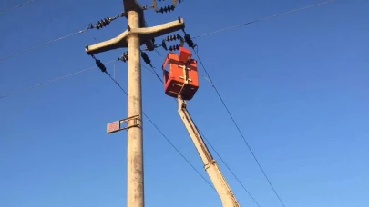 İzmir'de genç elektrik işçisinin şüpheli ölümü: Hangi güvenlik önlemi eksikti?
