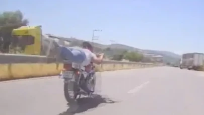 Motosikletle yatarak seyir halindeydi: Emniyet ekipleri harekete geçti