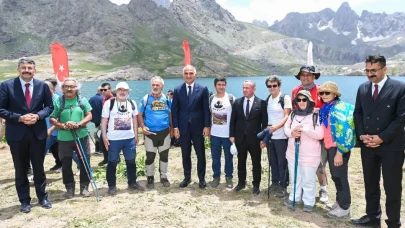 Bakan Ersoy Hakkâri’de: Cilo dağları turizme açılıyor, yeni yatırımlar yolda!