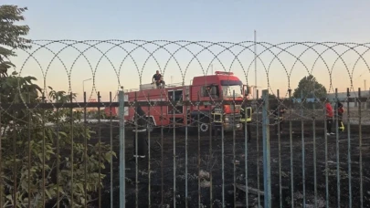 Amasya Taşova'da Alevlerle 3 Saatlik Mücadele: Yangın Kontrol Altında