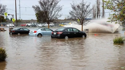 ABD’de doğa felaketleri: Texas’ta sel, New Jersey’de fırtına can aldı