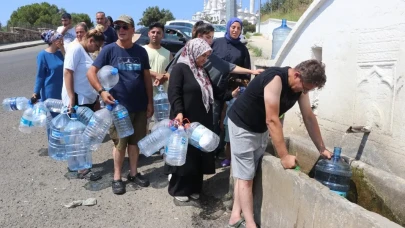 Tekirdağ'da bir ayı aşkın süredir musluklardan su akmıyor: Vatandaşlar bidonlarla hayat mücadelesinde