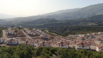 Felaketin izleri siliniyor: 92 yeni konutla Bulanık mahallesi ayağa kalkıyor