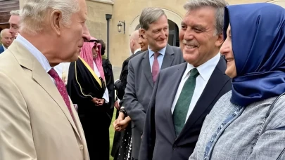 Oxford’da diplomasi ve diyalog: Abdullah Gül, Kral Charles ile görüştü