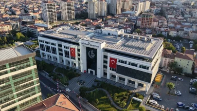 Cumhurbaşkanı Erdoğan’ın Bayrak Çağrısı Bağcılar’da Hayat Buldu