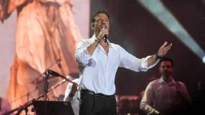 Yunan yıldız Konstantinos Argiros, ilk kez İstanbul’da sahne aldı