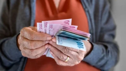 Bankalar sıraya girdi! En fazla emekli promosyonunu o banka veriyor
