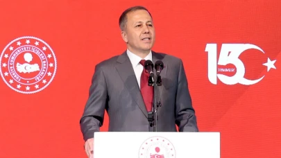 Ali Yerlikaya: “Tankların önünde duranlar bu milletin sancağıdır”