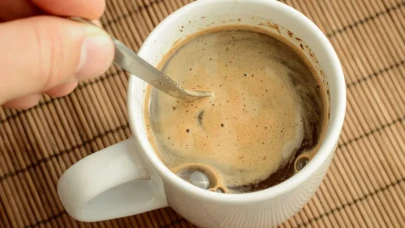Kahvenize bir çay kaşığı ekleyin: Bağırsaklarınız ve cildiniz size teşekkür edecek