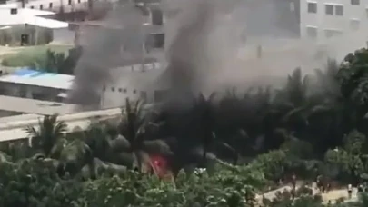 Bangladeş'te Eğitim Uçağı Kolej Kantinine Çakıldı: Ölü ve Yaralılar Var!