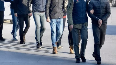 Yasa dışı geçiş planı bozuldu: 5 göçmen yakalandı, 2 kişi hapiste