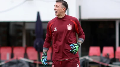 Muslera’dan Estudiantes’te kötü başlangıç: İlk maçında kupayı kaybetti!