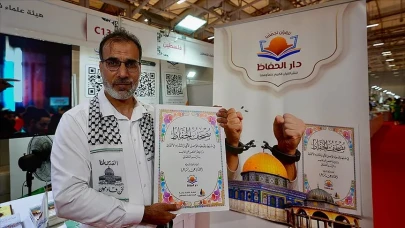25 yıl zindanda kalan Filistinli, Gazze’den İstanbul’a “Hafızların Mushafı”nı taşıdı