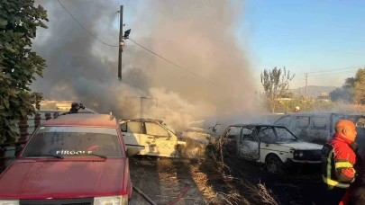 Aydın’da Yediemin Otoparkında Yangın: 5 Otomobil ve 30 Motosiklet Kül Oldu