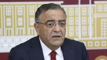 Sezgin Tanrıkulu Kimdir, Kaç Yaşında, Aslen Nereli, Evli mi, Hangi Partiden? Aldığı Ödüller ve Hayatı