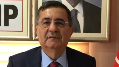 Suat Binici kimdir, aslen nereli, kaç yaşında, evli mi, hangi partiden? Siyasi Kariyeri ve Hayatı