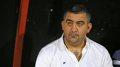 Ümit Özat kimdir, kaç yaşında, aslen nereli, mesleği nedir, siyasetçi mi, futbolcu mu?