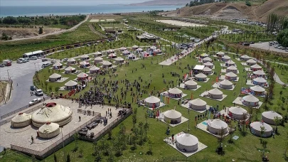 Ahlat’ta Malazgirt Zaferi’nin 954. yıl dönümü coşkuyla kutlanıyor