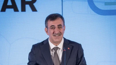 Türkiye’ye 7 Milyar Dolarlık Enerji Dalgası: SOCAR Yeni Yatırımla Geliyor!