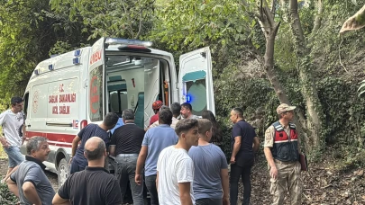 Dörtyol’da korkunç kaza: Yaşlı sürücüyü kurtarmak için zamanla yarışıldı