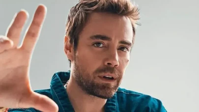 Murat Dalkılıç Hakkari’de sahneye çıktı: Sokaklar konser alanına döndü