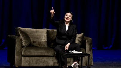 Yasemin Sakallıoğlu Ankara’da izleyiciye tam altın sözü verdi