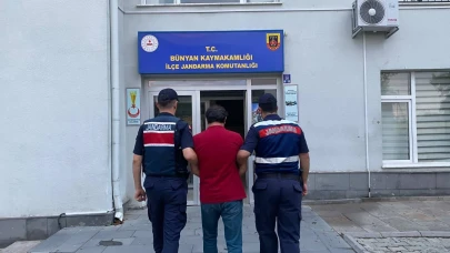 Kayseri’de FETÖ firarisi eski uzman çavuş kıskıvrak yakalandı! Devletin Adaletinden Kaçış Yok