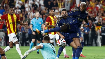 Fenerbahçe’de Kriz: Eleştiriler Mourinho ve Talisca’ya!