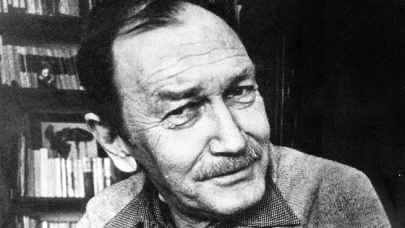 Şiirin göğe bakan yüzü Turgut Uyar