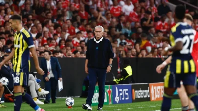 Spor Yazarları Fenerbahçe’yi yorumladı: Ahmet Çakar, Ömer Üründül, Gürcan Bilgiç ve Ercan Taner'den Benfica maçının değerlendirmesi