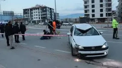 Denizli’de gece yarısı faciaya dönüştü: Yabancı plakalı araç yayaya çarptı