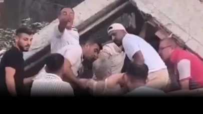 Balıkesir Sındırgı depremi sonrası ilk kurtarma anları