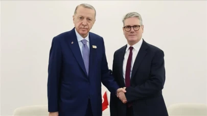 Cumhurbaşkanı Erdoğan İngiltere Başbakanı Starmer ile görüştü