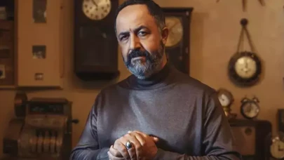 Mehmet Özgür kimdir, aslen nereli, kaç yaşında, evli mi, dizileri? Biyografisine dair bilgiler