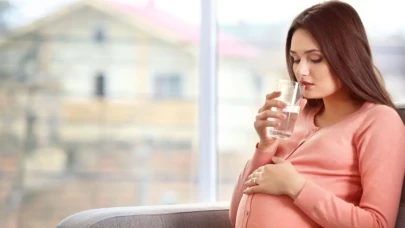 Hamileler için yaz sıcağında gizli risk: Susuzluk tehlikesi