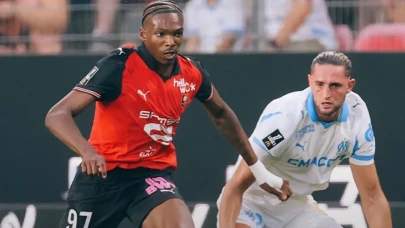 Fransa'da Rennes 10 kişiyle Marsilya’yı devirdi!