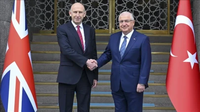 Bakan Güler Birleşik Krallık Savunma Bakanı Healey ile telefonda görüştü