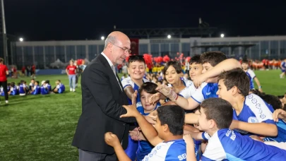 Selçuklu’da yaz spor okulları rekorla kapandı: 14 bin öğrenciyle festival gibi veda